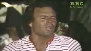 Tropece con la misma Piedra - Julio Iglesias.avi