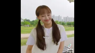 50 seconds of Chuu making everyone’s day better