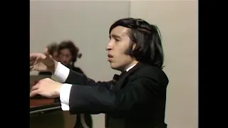 Murray Perahia: Mozart Piano Concertos 12 & 20, with conversation (1977)