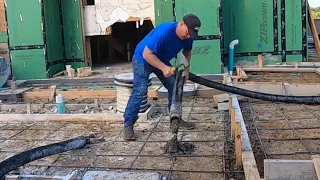 This PLUGS for you! How to unplug a plug. Pumping concrete with Muddyfeet