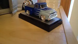 1/64 1956 ford f-100 custom