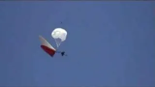 Hang gliding rescue parachute opening