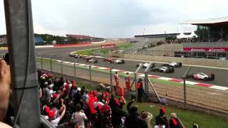 Start of the F1 British GP at Silverstone 2011