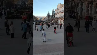 Курортный бульвар в Кисловодске полон туристов/ Февраль 2024 #горы #кавказ #кисловодск #кавминводы