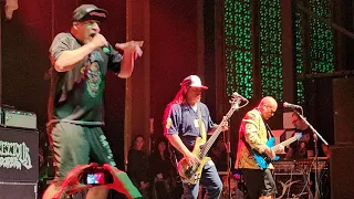 Infectious Grooves,  Live in Berkeley