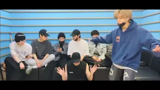 stray kids listening to the kkulchong edm ver. together (🐰: this is changbinnie’s song)#straykids