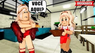 A MENINA RICA ESTAVA TRABALHANDO ESCONDIDA, E A MÃE DESCOBRIU | Historinhas Brookhaven RP🏡 | Roblox