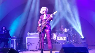 Samantha Fish shredding the guitar at The Cotillion in Wichita KS. 1-18-22