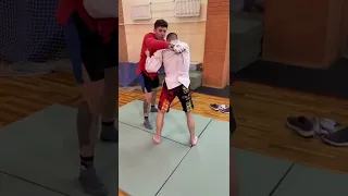 Комбинации бывают не только в боксе 🤼‍♀️🥊 #боевоесамбо #рукопашныйбой #арб #Кранмма #kranmma