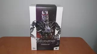 ENDOSKELETON – T800 TERMINATOR GENISYS 1/6 th Action Figure MMS-352 HOT TOYS