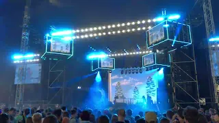 Kinny  Zimmer - 200 osób w kawalerce [LIVE koncert Fest Festival 2022]