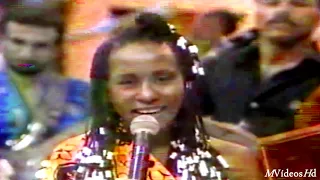 Banda Reflexus canta Madagascar no Cassino do Chacrinha e recebem o Disco de Ouro (1987) INÉDITO.