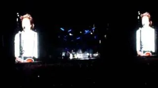 Paul McCartney - Day Tripper - Live in Porto Alegre 07-11-2010!