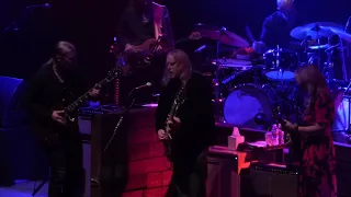 Tedeschi Trucks Band ft Warren Haynes - In Memory Of Elizabeth Reed 10-13-18 Beacon Theatre, NYC