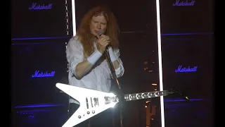 Megadeth's Dave Mustaine voiced his opinion on masks and tyranny during his show in NJ