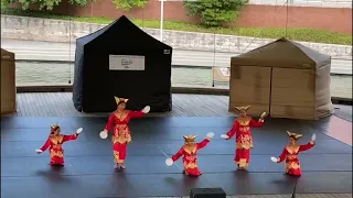 Plate dance, Tari Piring from West Sumatra