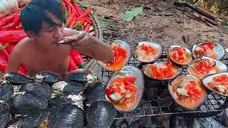 Giant Mussels In The River Cooking In Forest, Mussels Recipe Grilling