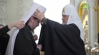 Патриарх Кирилл возвел в сан митрополита епископа Челябинского и Миасского Алексия.
