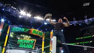 Dean Ambrose cashes-in his Money in the Bank Contract and becomes the new WWE Champion!!