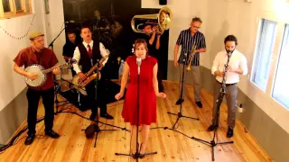 MADRID HOT JAZZ BAND - "Makin' Whoopee"