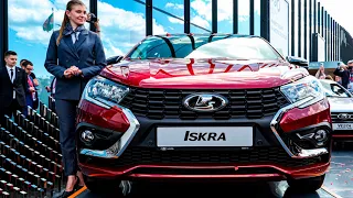 «АвтоВАЗ» впервые представил свою новую модель Lada Iskra на ПМЭФ