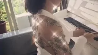 # Jacqueline Fernandez# | LOOKS BEAUTIFUL | PLAY PIANO..