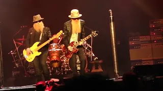 ZZ Top - Toronto - Aug 11, 2018 - Just Got Paid, Sharp Dressed Man, Legs, La Grange, & Tush