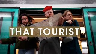 Don't Be THAT Tourist - How to Blend in in Paris