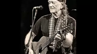 WILLIE NELSON - LITTLE THINGS MEAN A LOT.. [STILL PICTURES].flv