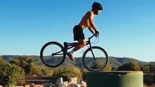 PEOPLE ARE AWESOME (Cycling Edition) | Insane Bike Moments