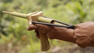 How to Make an Easy Survival Slingshot at Home | DIY |