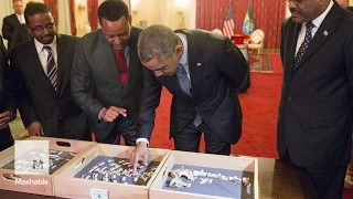 Obama meets Lucy, a 3.2 million-year-old human ancestor | Mashable