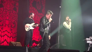Clara Luciani et Benjamin Biolay - Bonnie and Clyde - 12 avril 2019