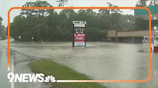 Dangerous flooding hits Texas