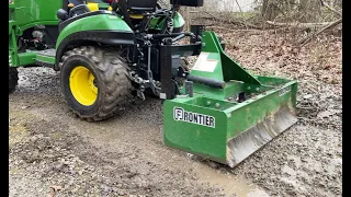 John Deere 1025R:  It's My Stone In A Box