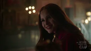 RIVERDALE 5x13: BETTY'S "COYOTE UGLY" PLAN (SCENE)