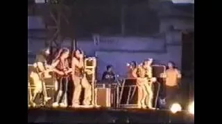 08 Ian Gillan Band   Live in Nalchik 30 05 1990 -  Knocking At Your Back Door