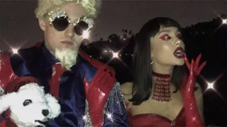 Halloween With My Boyfriend Mac Miller! 👻 | Ariana Grande Costume Instagram Snapchat Vlogs