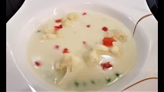 Einfache, leckere Blumenkohlsuppe