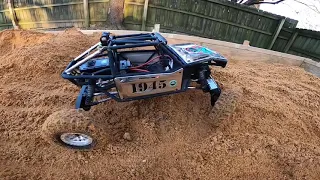 Axial Capra crawlin in sand