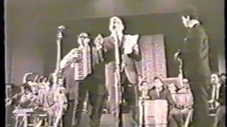 Raj Kapoor presents Shankar Jaikishan live 1970