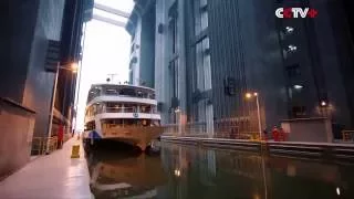 World's largest ship elevator opens at Three Gorges Dam in China.