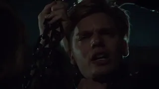 Jonathan defeated Jace? (Shadowhunters S02E19) Hurt scene/whump/injured male lead