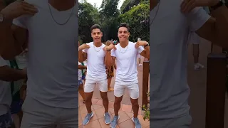 De frente mejor!😍Bailamos??❤️#comedy #humor #foryou #tiktok #viral #shortvideo #shorts