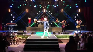 Mr. Roboto -Dennis DeYoung Eat to the Beat Concert at Epcot 2017