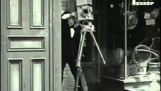 007 - El Cameraman (1928)