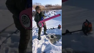 Ice fishing , Fishing in Ice Hole​​ , Dig  ice Hole  to Hard Catch Ice Fish​​​​ with Nets # 213