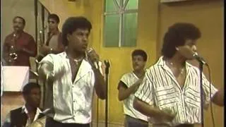 JERRY VARGAS (video 80's) - Ojitos Mexicanos