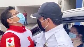 Suspenden a policía de Naucalpan que impidió labor de la Cruz Roja