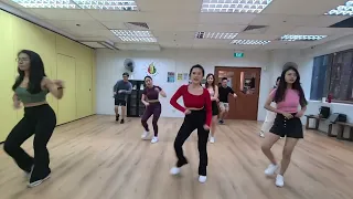 Caliente Dance Studio Singapore Bachata solo shines class Bachata Heightz - Cuentale ft. Manny Manz